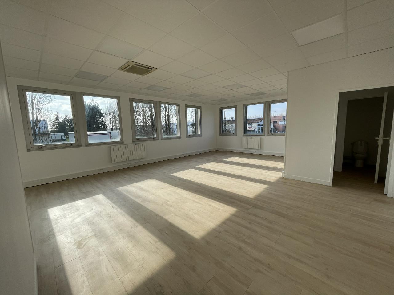 Local d'activité Coignières 1345m² Location local d'activité Coignières Yvelines OLACT2001308 7